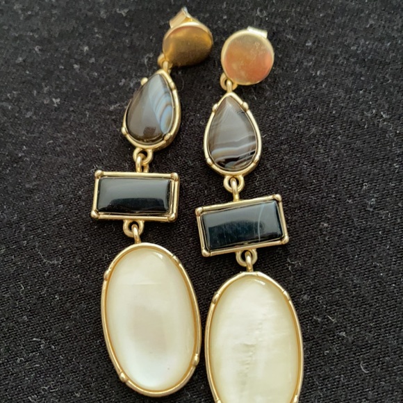 Lucky Brand Black & White earrings - Picture 2 of 4